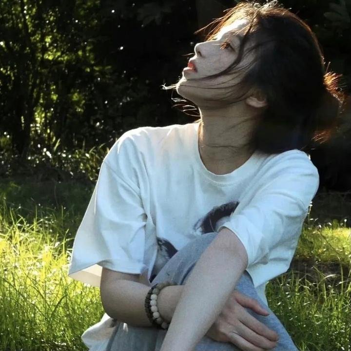 冰属性男子与酷酷女同事